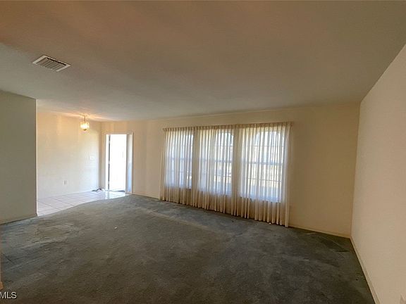 3rd image of 1403 SE 8th Pl