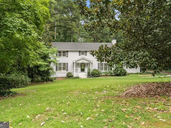 5862 Musket Ln, Stone Mountain, GA 30087