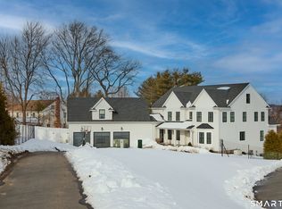 70 Meadow Ridge Road, Fairfield, CT 06890