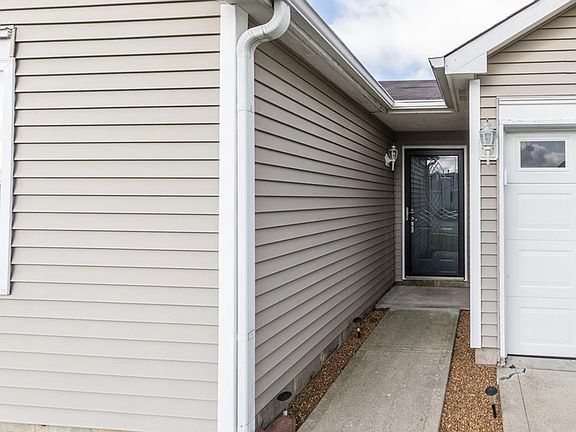 2nd image of 11841 Wapiti Way