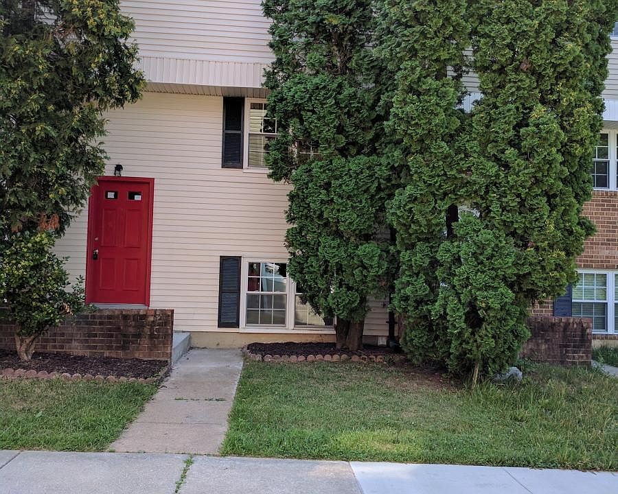 1st image of 21 Sharrow Ct