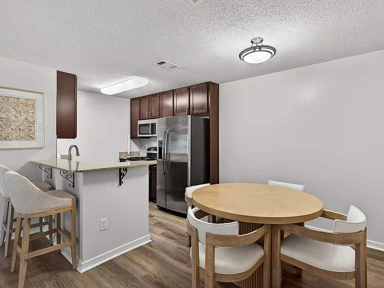 Reserve at Gulf Hills Apartment Homes — Photo 7