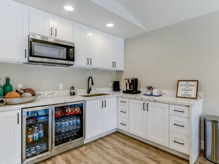 Gladstone Ridge Apartments — Photo 12