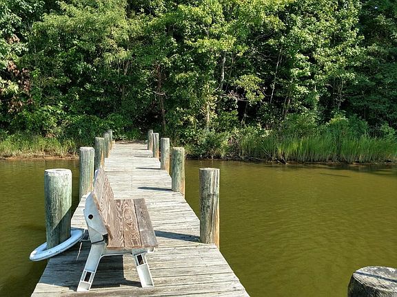 4th image of 12739 Mill Creek Dr