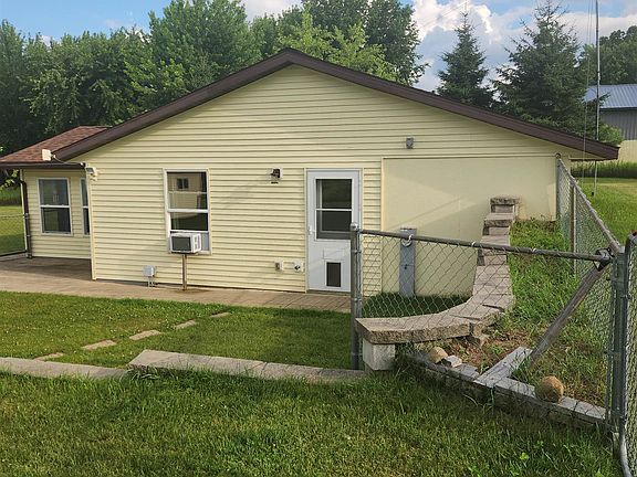 3rd image of N3772 Fandrich St