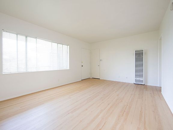 5th image of 667-669 Levering Ave #15