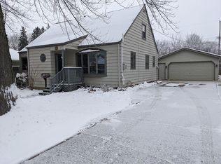 1112 W Glendale Ave, Appleton, WI 54914