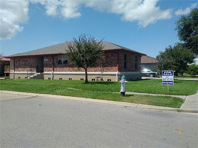 1st image of 4816 Alcee Fortier Blvd