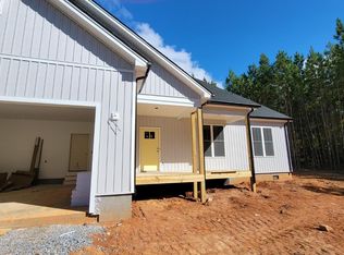 3132 Red House Rd, Rustburg, VA 24588