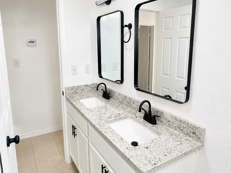 3rd Jpv St — Photo 8
