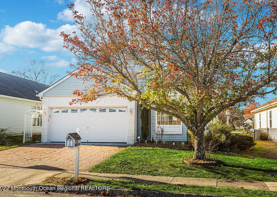13 Colwyn Way, Toms River, NJ 08757 Zillow