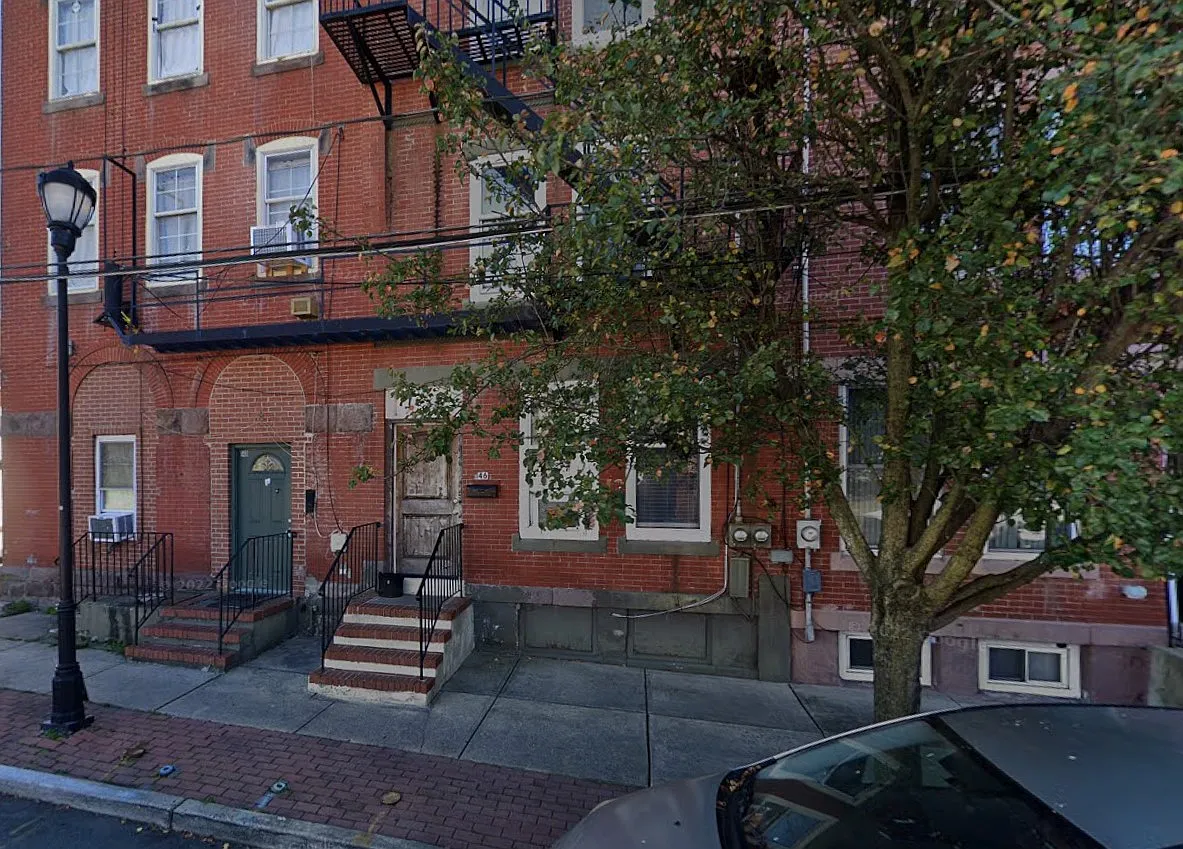 1 bed, 1815 sqft, $1,000 — Photo 2
