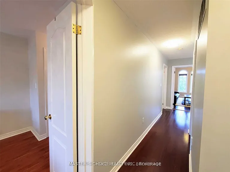 24 Golden Oak Ave — Photo 29
