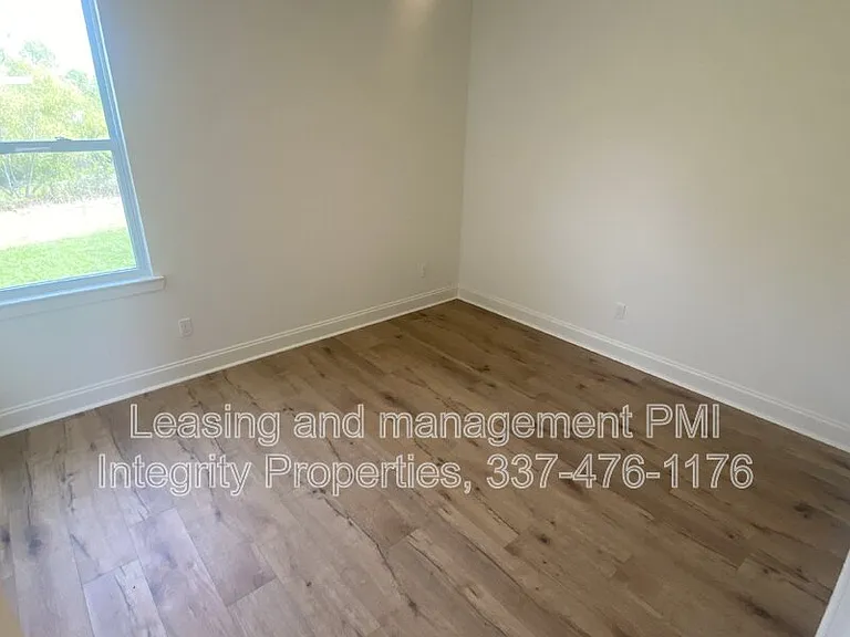 8550 Cat Rd #B — Photo 22