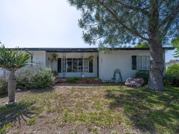 10343 Helendale Ave, Tujunga, CA 91042