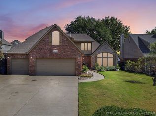 9215 S Braden Pl, Tulsa, OK 74137