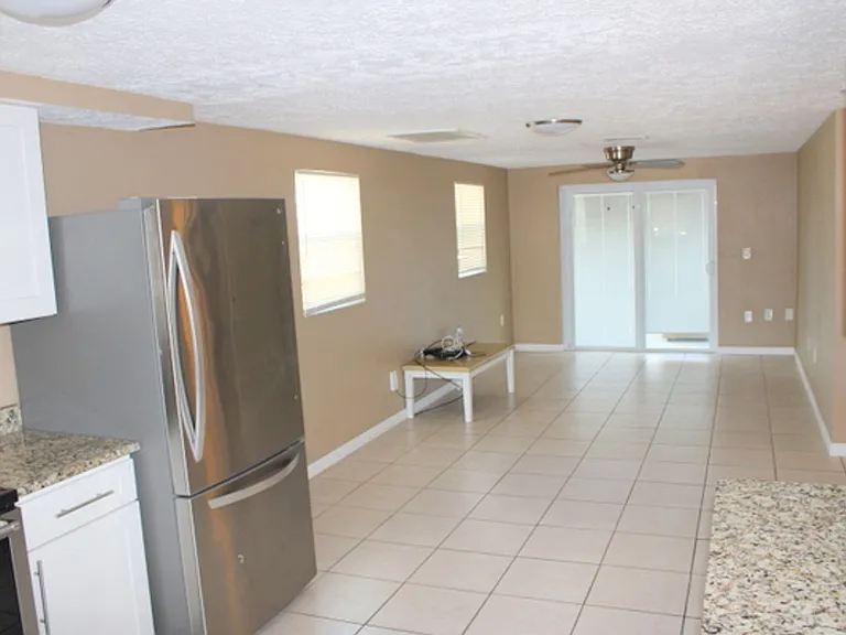 7140 Bellaire Ter — Photo 2