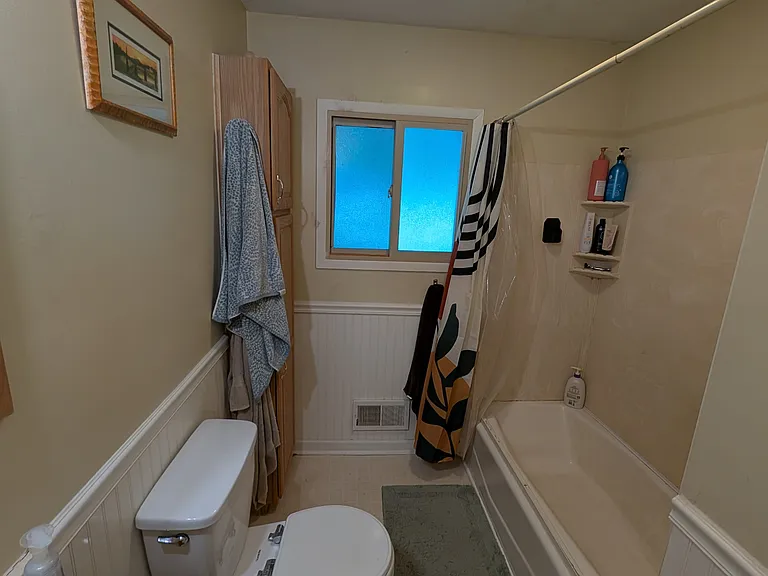 2734 Hampshire Rd — Photo 11