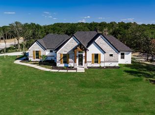 2032 Glenhollow Dr, Weatherford, TX 76088