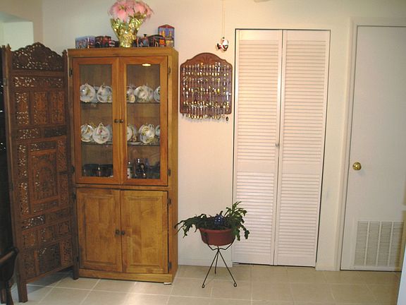 5th image of 8832 SW 94th Ln Unit E