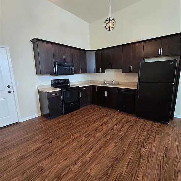 7617 Hamilton Blvd #B — Photo 4