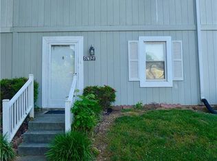 5747 Bramblegate Rd UNIT F, Greensboro, NC 27409