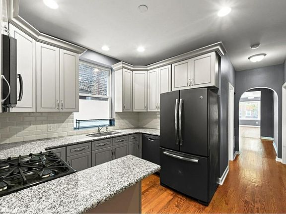2nd image of 4949 N Drake Ave #1