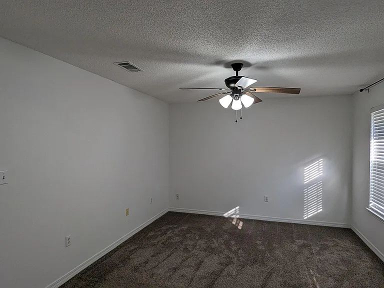 3892 Mesa Rd — Photo 25