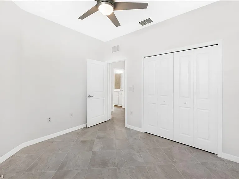 2672 Vine Ave — Photo 19