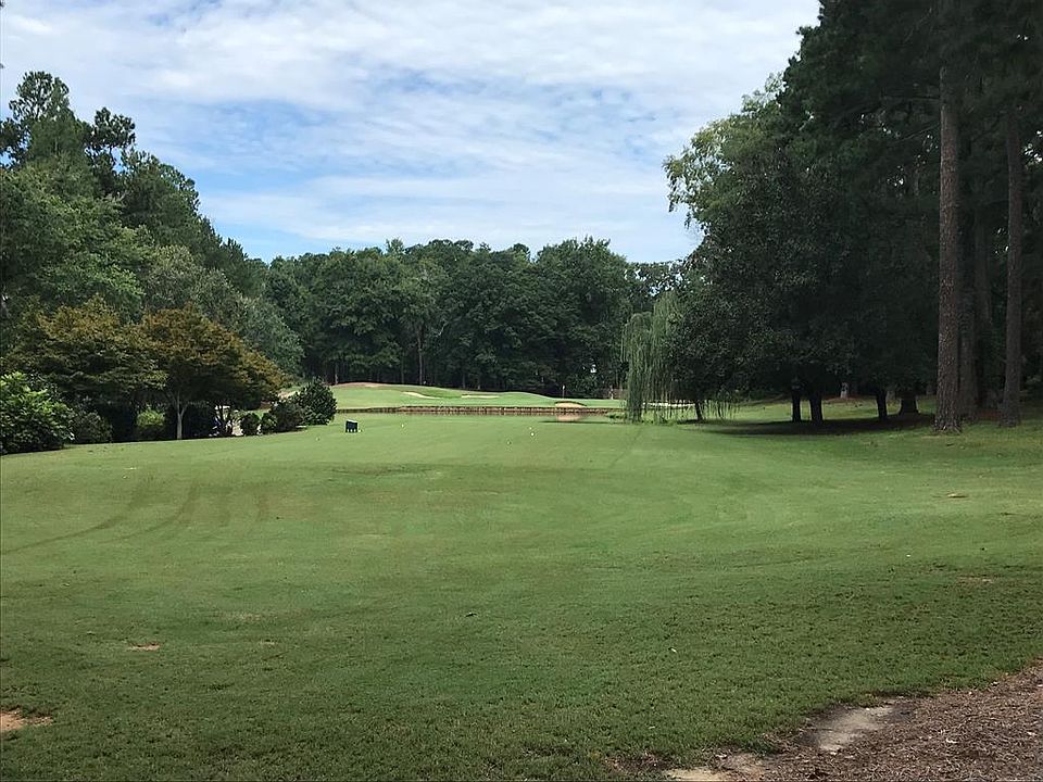 1st image of 3524 W Lake Dr