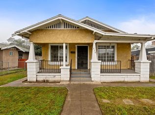 530 E Oleander Ave, Fresno, CA