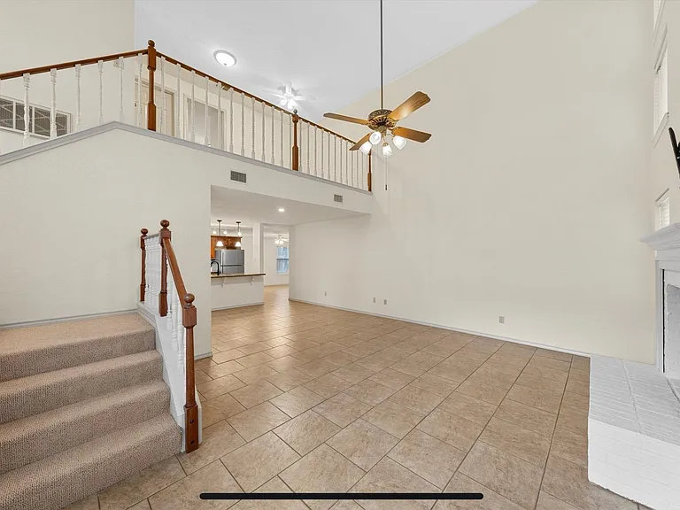 125 Pleasant Grove Ln — Photo 4