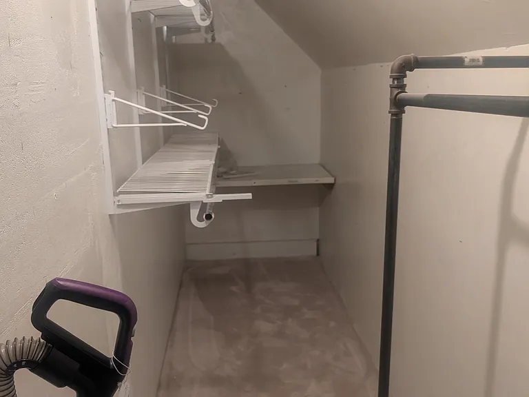 824 Windham Ave #3 — Photo 9