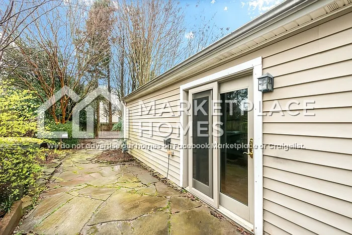 2733 Saint Charles Ln NW — Photo 23