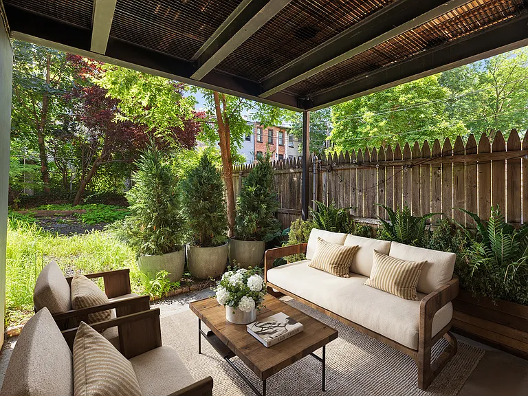 726 Macon St #1 — Photo 9
