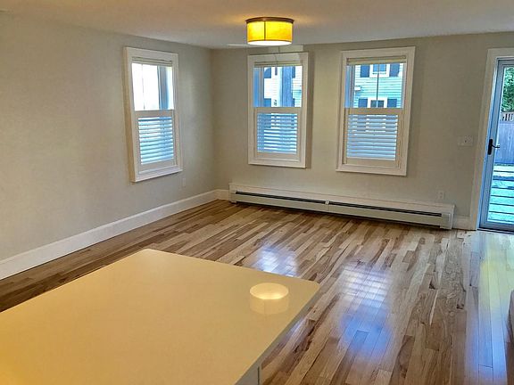 Kitchen/living area