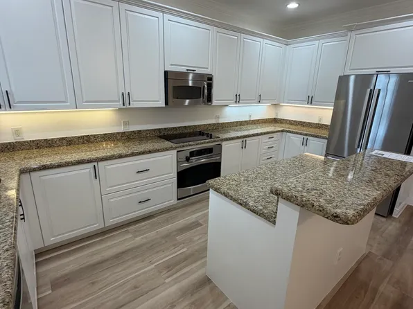 824 Virginia Garden Drive, Boynton Beach, FL 33435