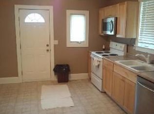 1748 S 3rd St, Milwaukee, WI 53204