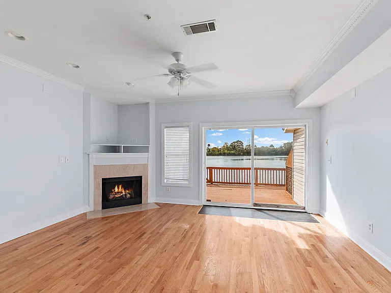4945 Lake Palmetto Ln — Photo 10