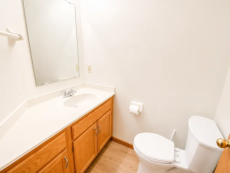 2607 Tuxedo Ln NW — Photo 7