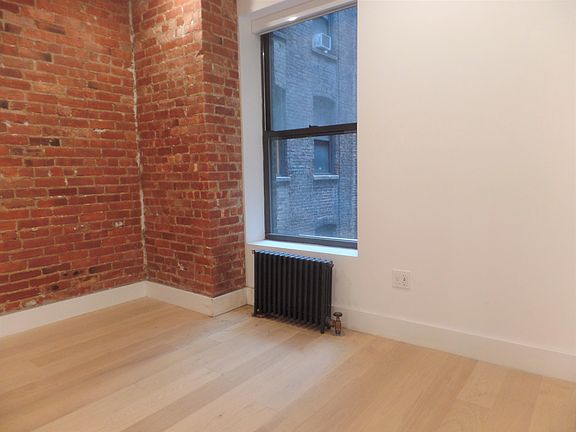 4th image of 566 W 126th St #24
