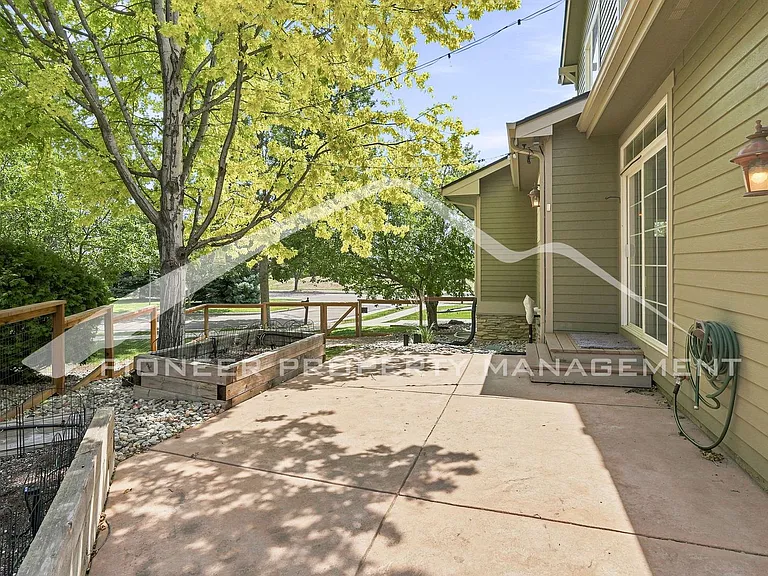 1820 Great Western Dr — Photo 30