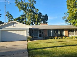 664 2nd St NE, Mason City, IA 50401