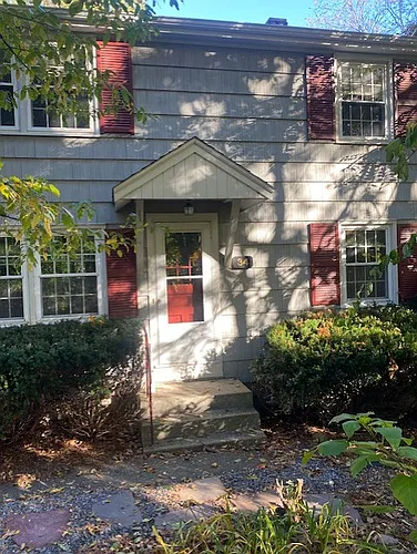 34 Coyne Rd Photo 1