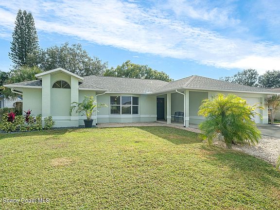 3rd image of 2885 Kingston Ln