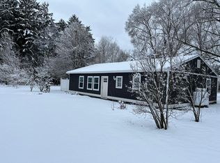 16 Catskill View Dr, Kinderhook, NY 12106