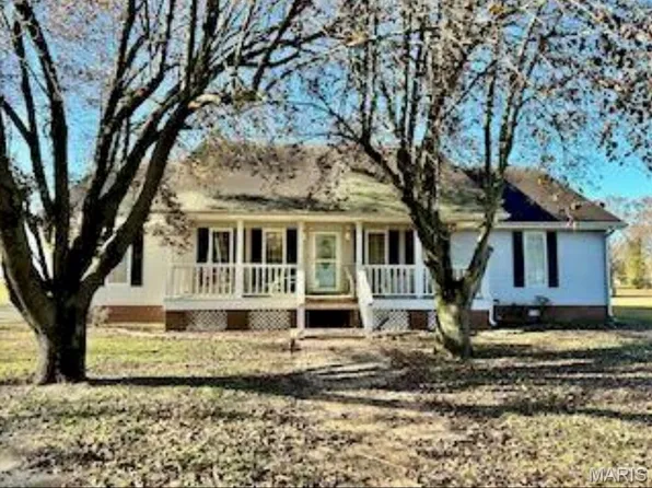 209 S Davis Rd, East Prairie, MO 63845