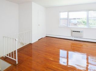 Cedar Lane, Highland Park, NJ 08904