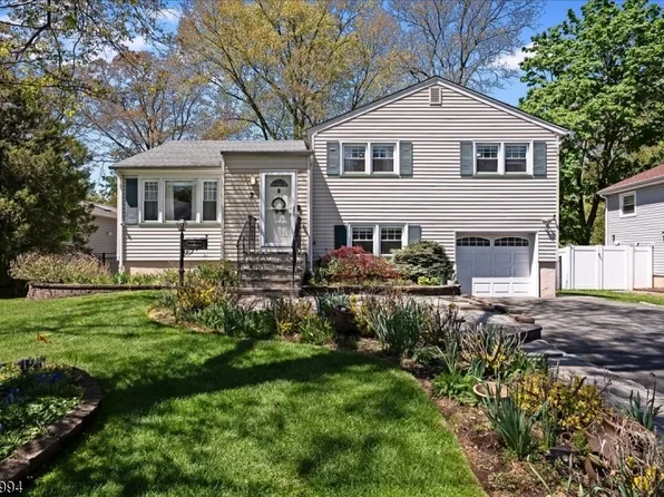 7 Rutgers St, West Orange, NJ 07052