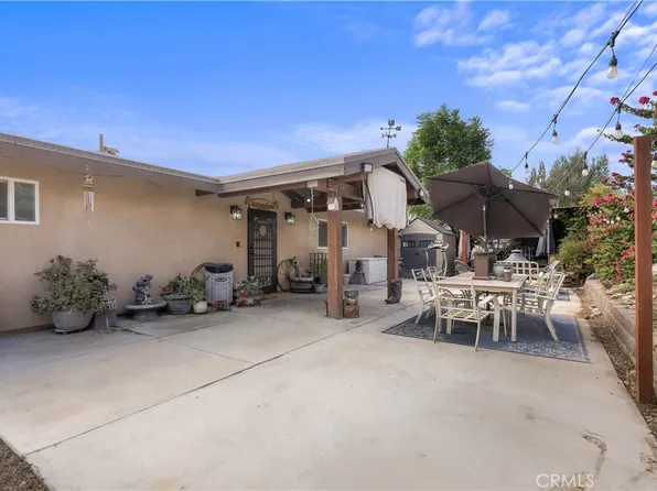24444 Scotch Ln, Colton, CA 92324